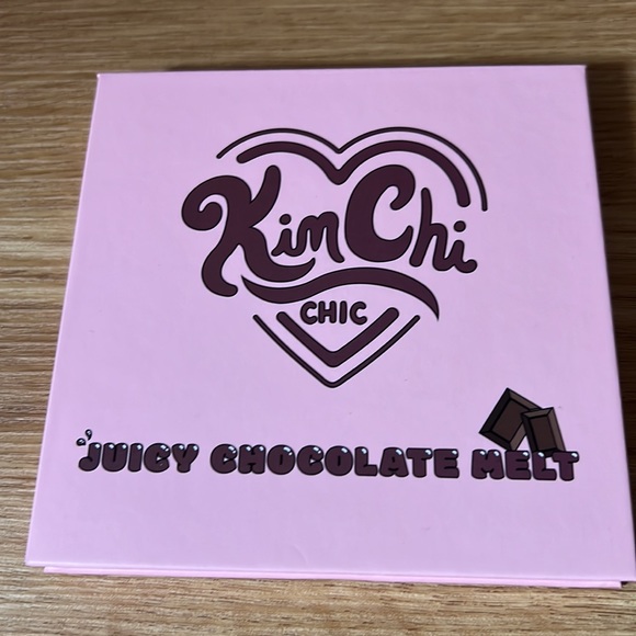 KIM CHI CHIC JUICY NINE PALETTE - 04 JUICY CHOCOLATE MELT - Picture 3 of 5
